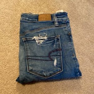 American Eagle - High Rise - Size 4